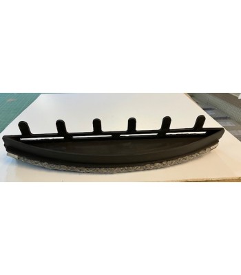Byland Log Retainer